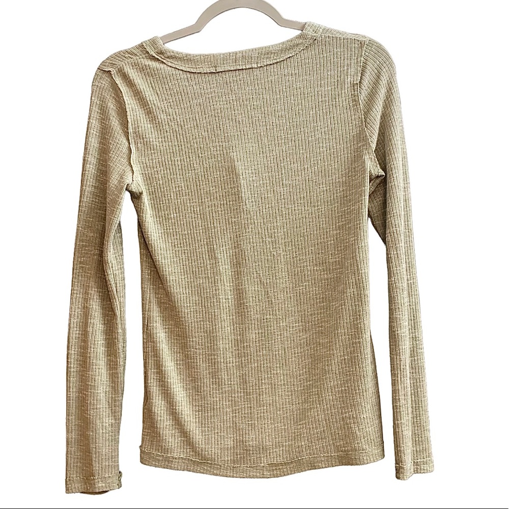 Doe & Rae button up henley - Picture 5 of 5